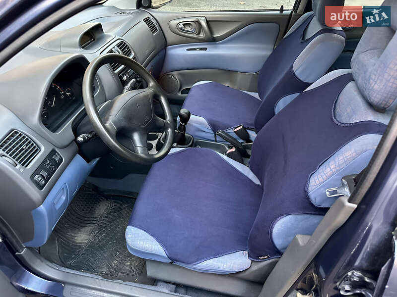 Мінівен Mitsubishi Space Star 2002 в Одесі