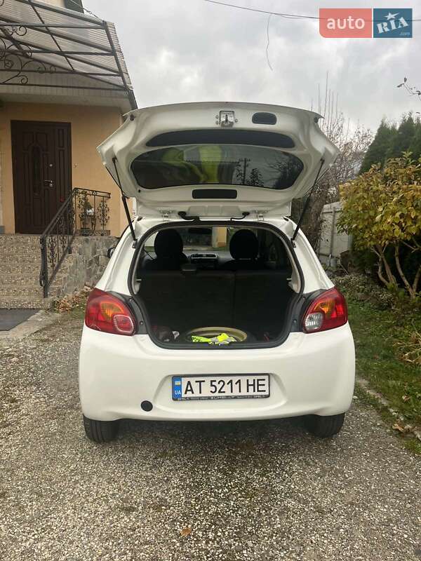 Хэтчбек Mitsubishi Space Star 2015 в Долине