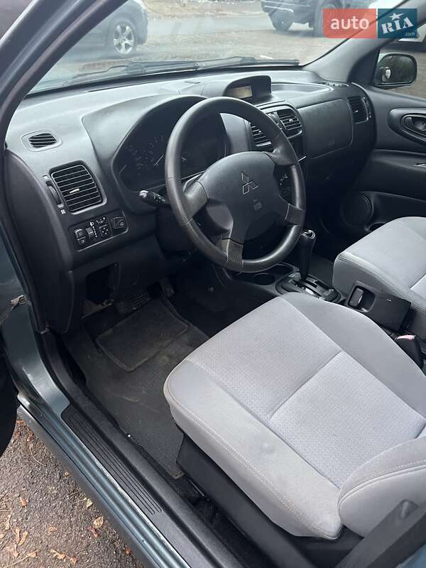 Мінівен Mitsubishi Space Star 2003 в Дніпрі фото 7 Мінівен Mitsubishi Space Star 2003 в Дніпрі