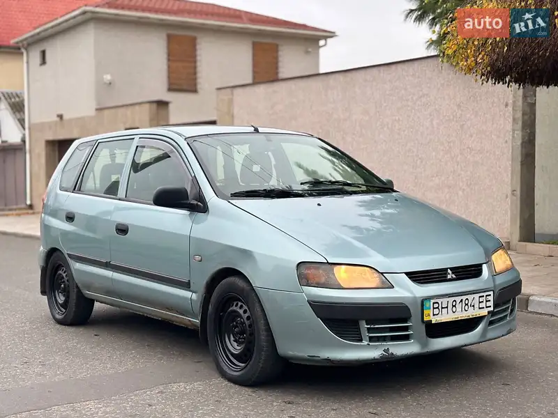 Mitsubishi Space Star 2004