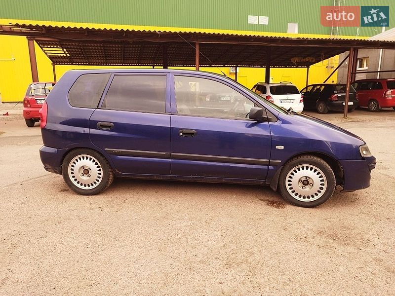 Mitsubishi Space Star 2004