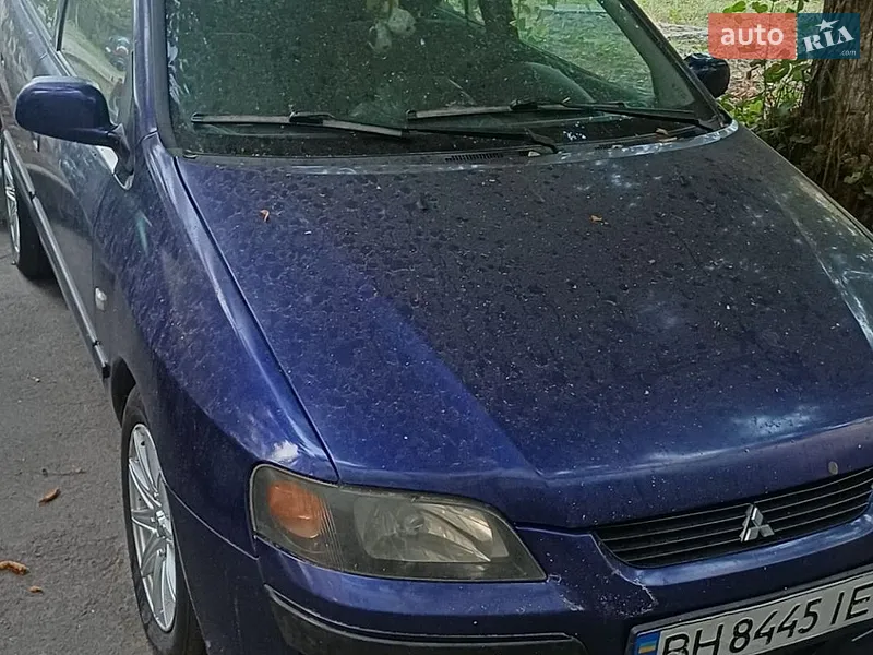 Mitsubishi Space Star 2004