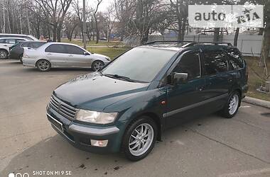 Минивэн Mitsubishi Space Wagon 1999 в Одессе