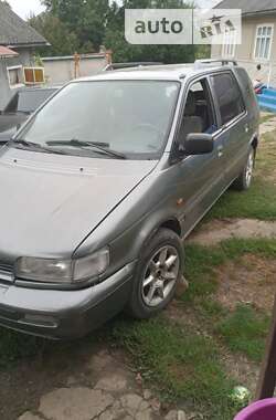 Минивэн Mitsubishi Space Wagon 1993 в Черновцах