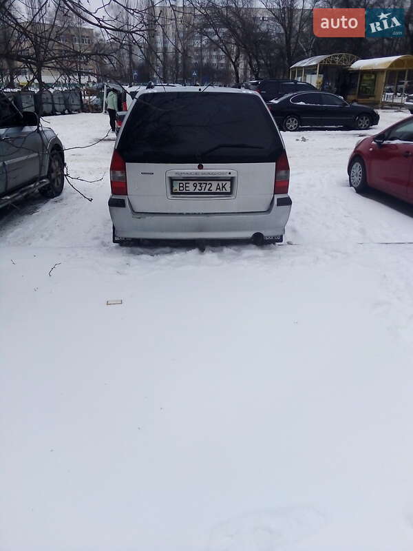 Минивэн Mitsubishi Space Wagon 2003 в Чигирине