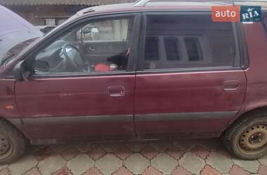 Минивэн Mitsubishi Space Wagon 1993 в 