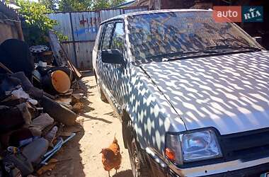 Минивэн Mitsubishi Space Wagon 1988 в 