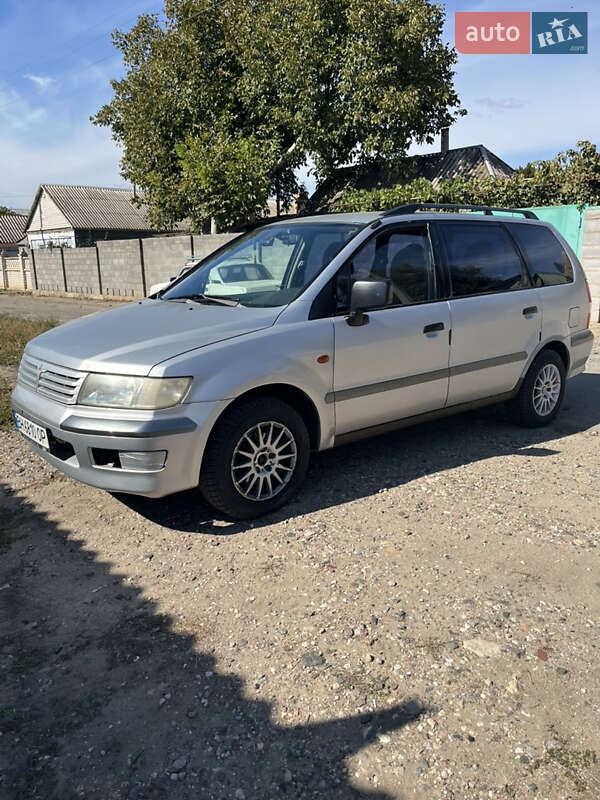 Минивэн Mitsubishi Space Wagon 2001 в Николаеве