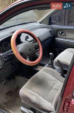 Мінівен Mitsubishi Space Wagon 1993 в  фото 7 Мінівен Mitsubishi Space Wagon 1993 в