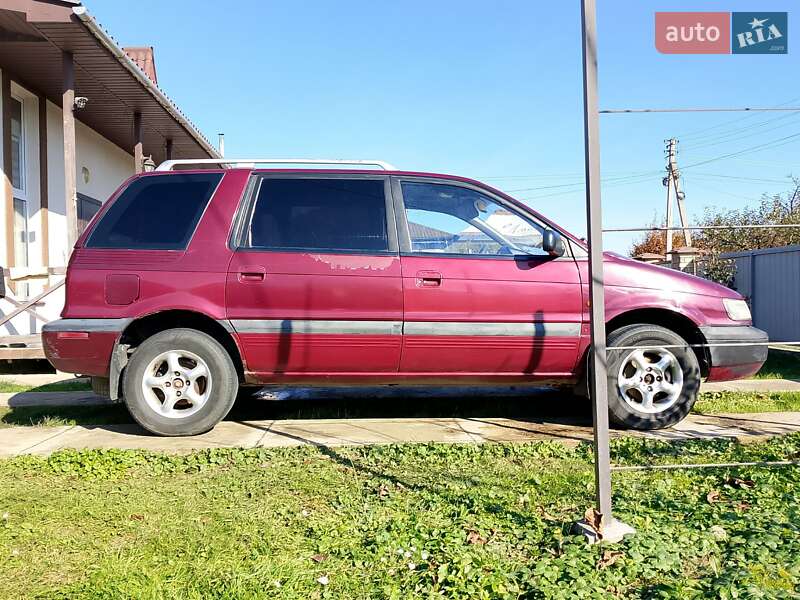 Минивэн Mitsubishi Space Wagon 1994 в Ивано-Франковске фото 12 Минивэн Mitsubishi Space Wagon 1994 в Ивано-Франковске