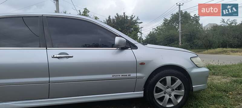 Седан Mitsubishi Virage 2004 в Запорожье