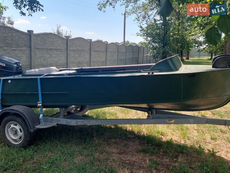 Лодка МКМ Херсонка 1980 в Криничках