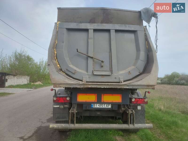 Зерновоз - полуприцеп Moeslein SMR-3 2000 в Полтаве