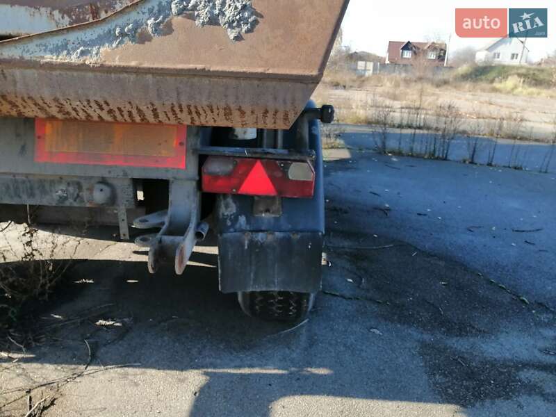 Самоскид напівпричіп Moeslein SMR-3 2006 в Кременчуці