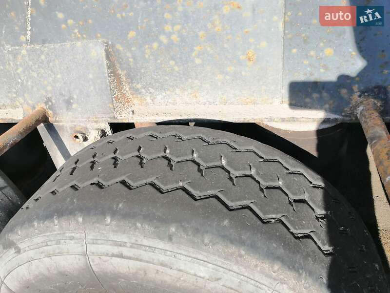 Самоскид напівпричіп Moeslein SMR-3 2006 в Кременчуці