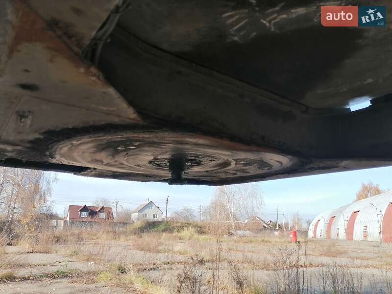 Самоскид напівпричіп Moeslein SMR-3 2006 в Кременчуці