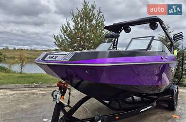 Катер Moomba Max 2024 в 