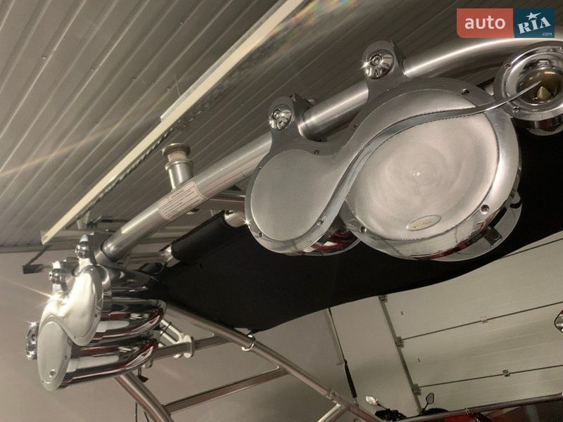 Катер Moomba Mobius 2007 в Черкасах фото 10 Катер Moomba Mobius 2007 в Черкасах