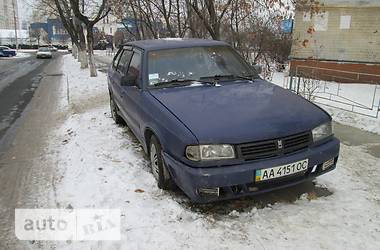 Хэтчбек Москвич/АЗЛК 2141 2000 в 