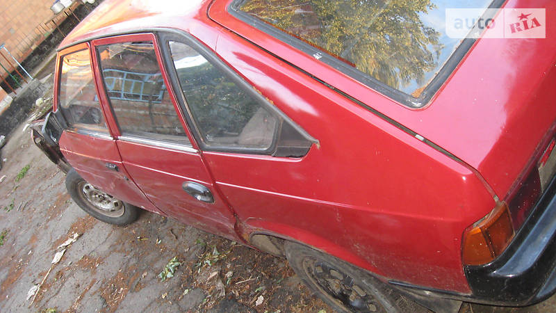 Хэтчбек Москвич/АЗЛК 2141 1991 в Ровно фото 4 Хэтчбек Москвич/АЗЛК 2141 1991 в Ровно