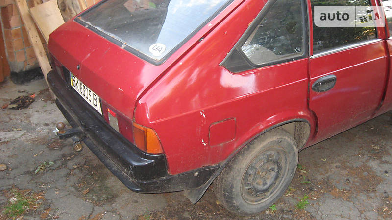 Хэтчбек Москвич/АЗЛК 2141 1991 в Ровно фото 9 Хэтчбек Москвич/АЗЛК 2141 1991 в Ровно