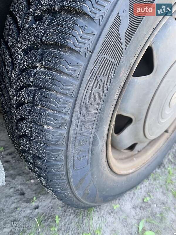 Хэтчбек Москвич/АЗЛК 2141 1991 в Харькове фото 9 Хэтчбек Москвич/АЗЛК 2141 1991 в Харькове