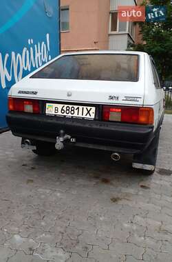 Хэтчбек Москвич/АЗЛК 2141 1992 в 