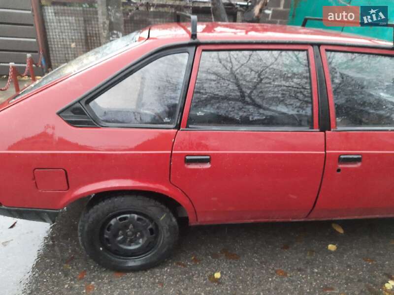 Хэтчбек Москвич/АЗЛК 2141 1988 в Запорожье