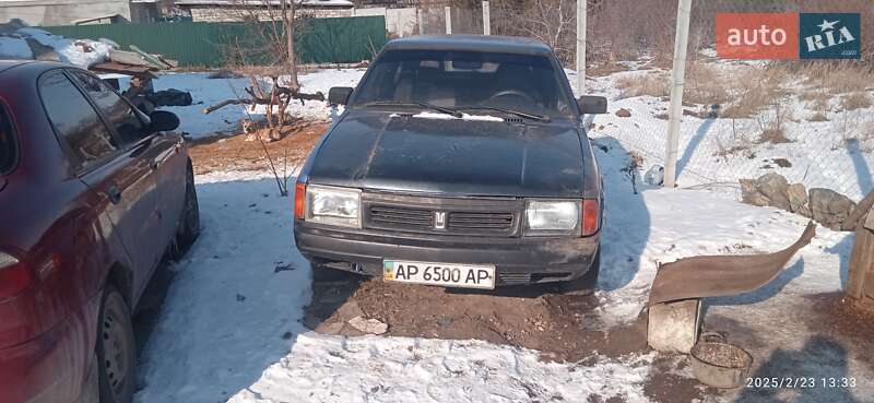 Хэтчбек Москвич/АЗЛК 2141 1994 в Запорожье фото Хэтчбек Москвич/АЗЛК 2141 1994 в Запорожье