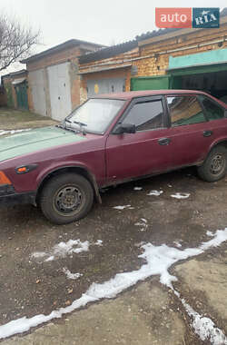 Хэтчбек Москвич/АЗЛК 2141 1986 в 