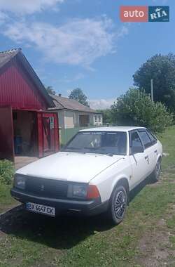Лифтбек Москвич/АЗЛК 2141 1991 в Волочиске