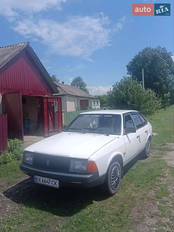 Ліфтбек Москвич/АЗЛК 2141 1991 в Волочиську