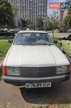 Хэтчбек Москвич/АЗЛК 2141 1990 в Киеве