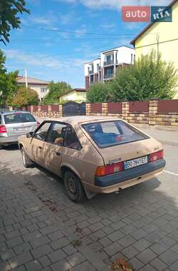 Хэтчбек Москвич/АЗЛК 2141 1990 в 