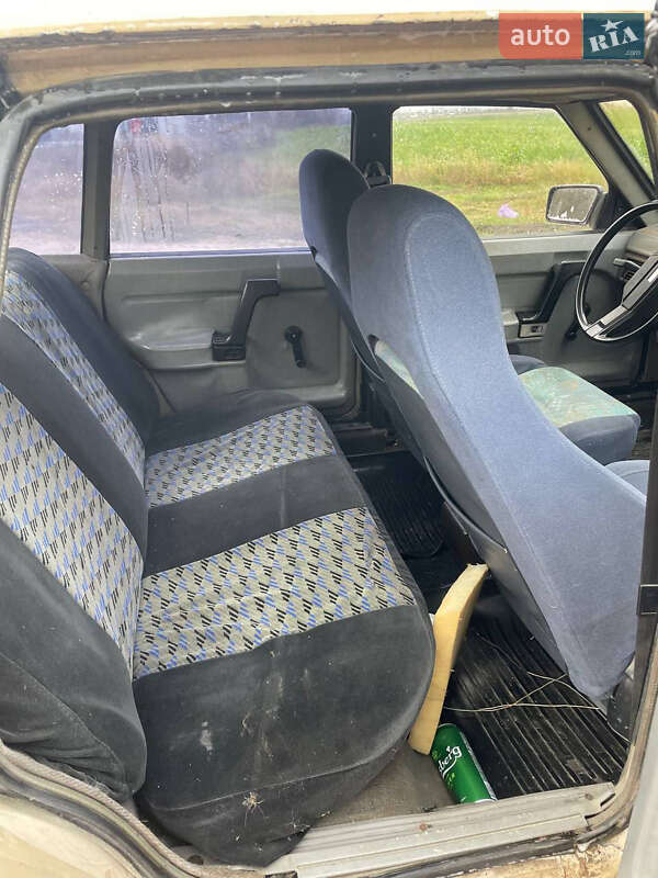 Седан Москвич/АЗЛК 2141 1990 в Броварах