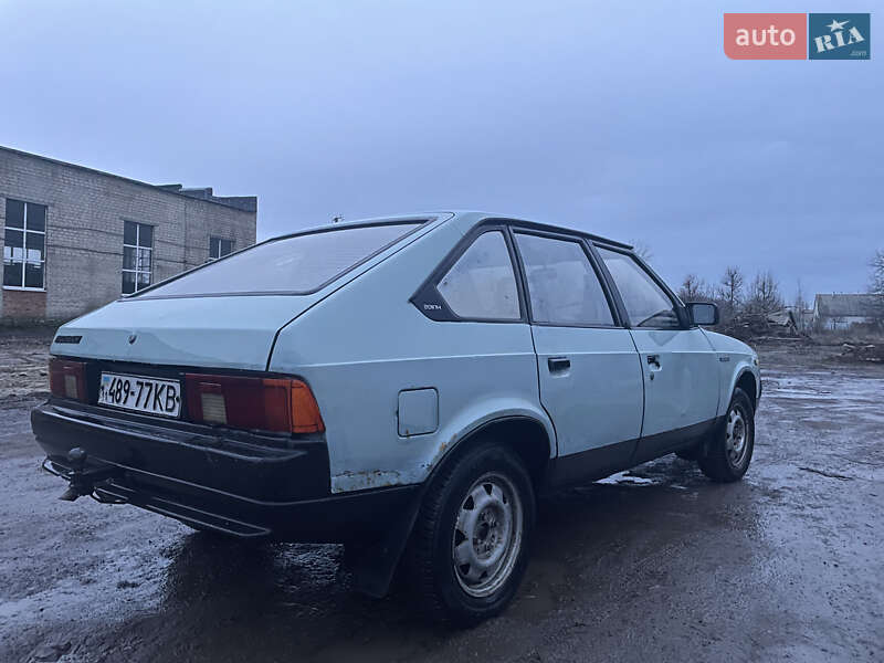 Хетчбек Москвич/АЗЛК 2141 1989 в Тульчині