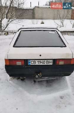 Хетчбек Москвич/АЗЛК 2141 1992 в Чернігові