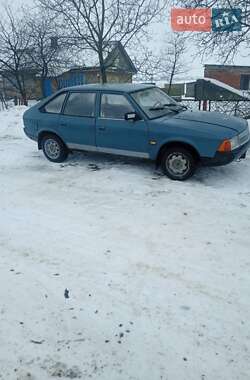 Хетчбек Москвич/АЗЛК 2141 1991 в Володимирі