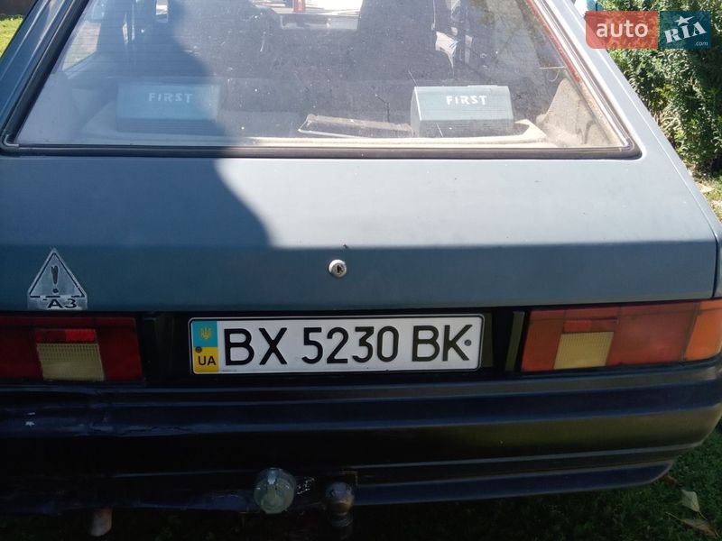 Хэтчбек Москвич/АЗЛК 2141 1990 в Каменец-Подольском