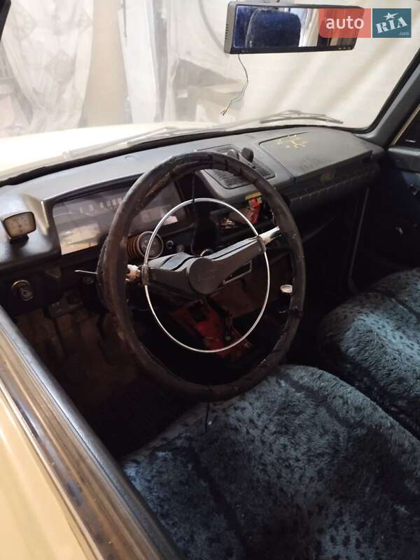 Седан Москвич/АЗЛК 412 1990 в Десне фото 3 Седан Москвич/АЗЛК 412 1990 в Десне
