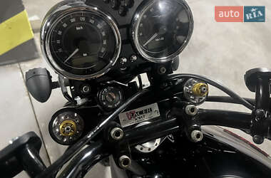 Скремблер Moto Guzzi V7 Racer 2011 в 