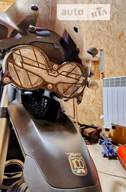 Мотоцикл Позашляховий (Enduro) Moto Guzzi V85TT 2021 в Одесі