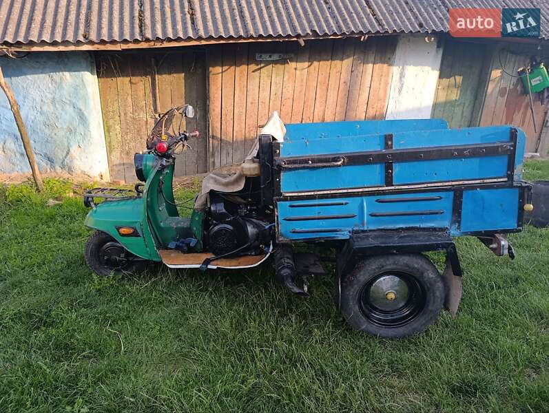 Вантажні трицикли Муравей М2 1990 в Тернополі