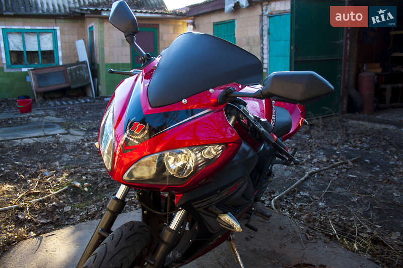Спортбайк Musstang MT 200-10 2013 в Сахновщине