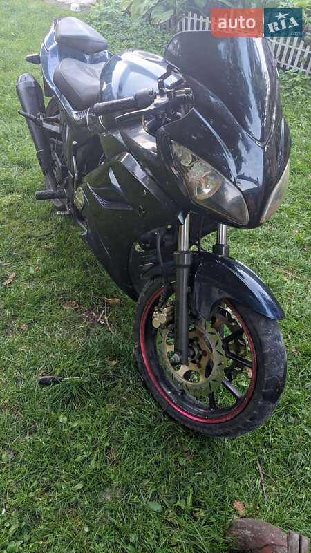 Спортбайк Musstang MT 200-10 2014 в Стрию