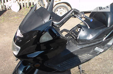 Макси-скутер Musstang MT150 2001 в Попельне