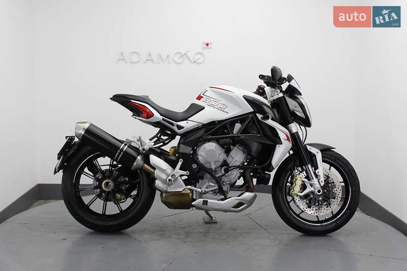Мотоцикл Без обтекателей (Naked bike) Mv agusta Brutale 2014 в 