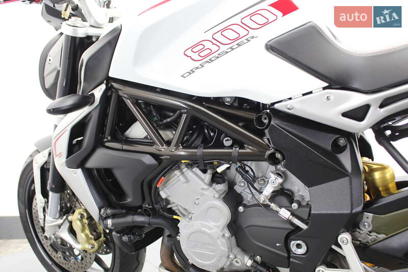 Мотоцикл Без обтікачів (Naked bike) Mv agusta Brutale 2014 в Гнівані