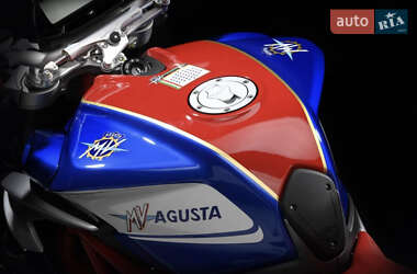 Мотоцикл Без обтекателей (Naked bike) Mv agusta Brutale 2018 в 
