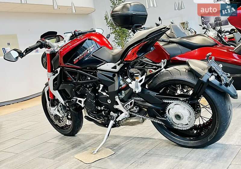 Мотоцикл Без обтекателей (Naked bike) Mv agusta Brutale 2014 в Киеве